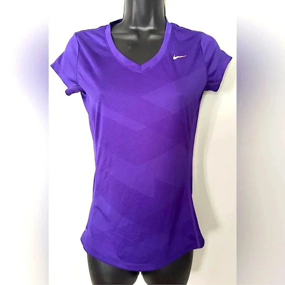 Nike Dri Fit Purple V-neck Short Sleeve Athletic Fitted Shirt Women’s XSmall